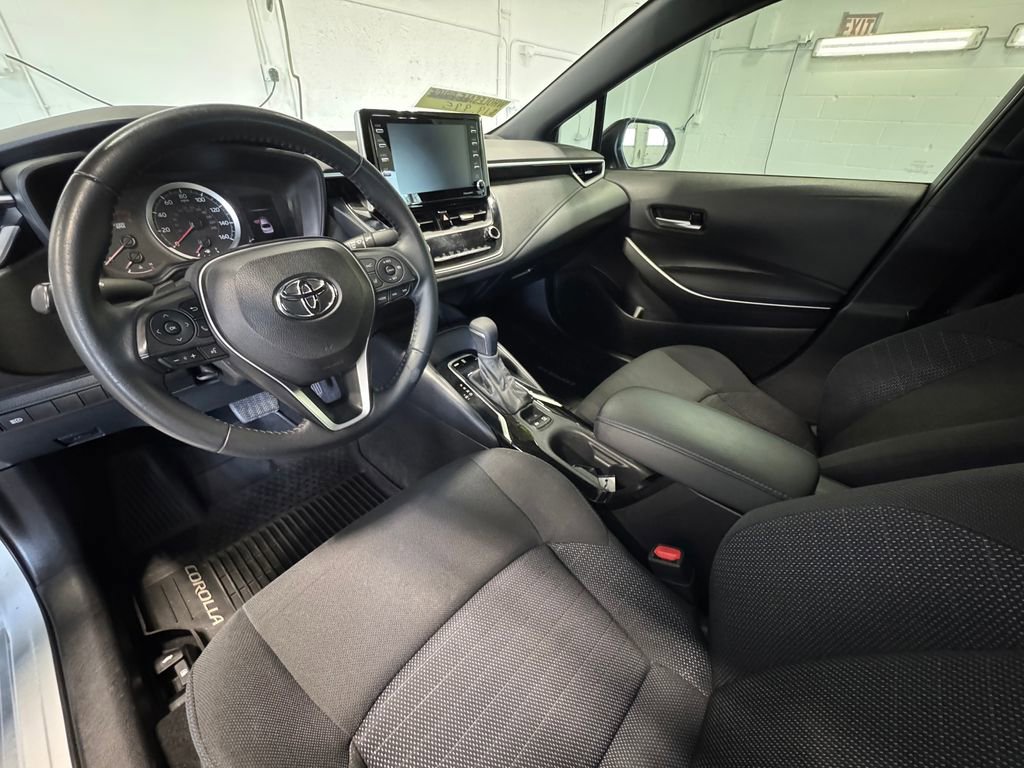 Used 2021 Toyota Corolla SE FWD image 13