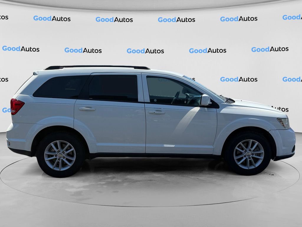 Used 2017 Dodge Journey SXT w/ Safe & Sound Group FWD image 11
