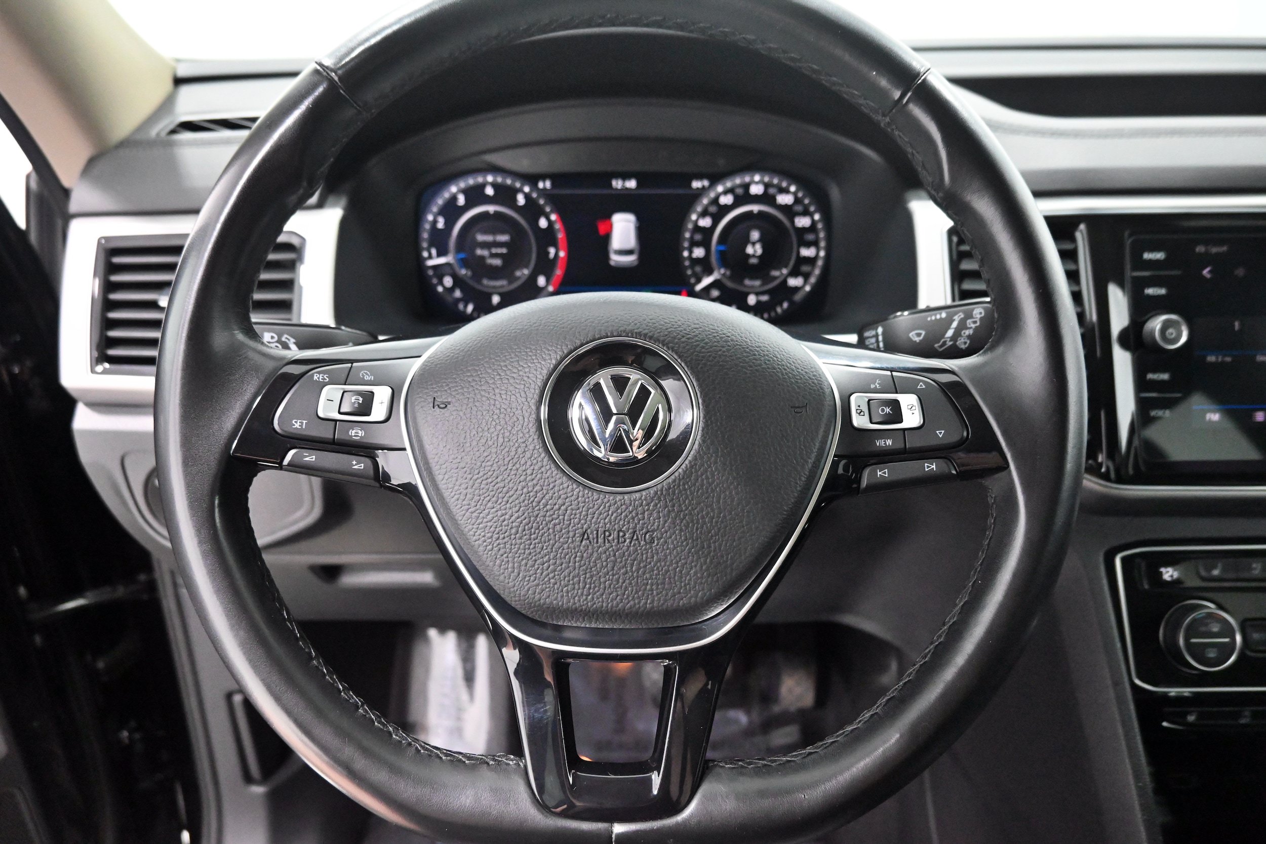 Used 2019 Volkswagen Atlas SEL Premium AWD/4WD image 7
