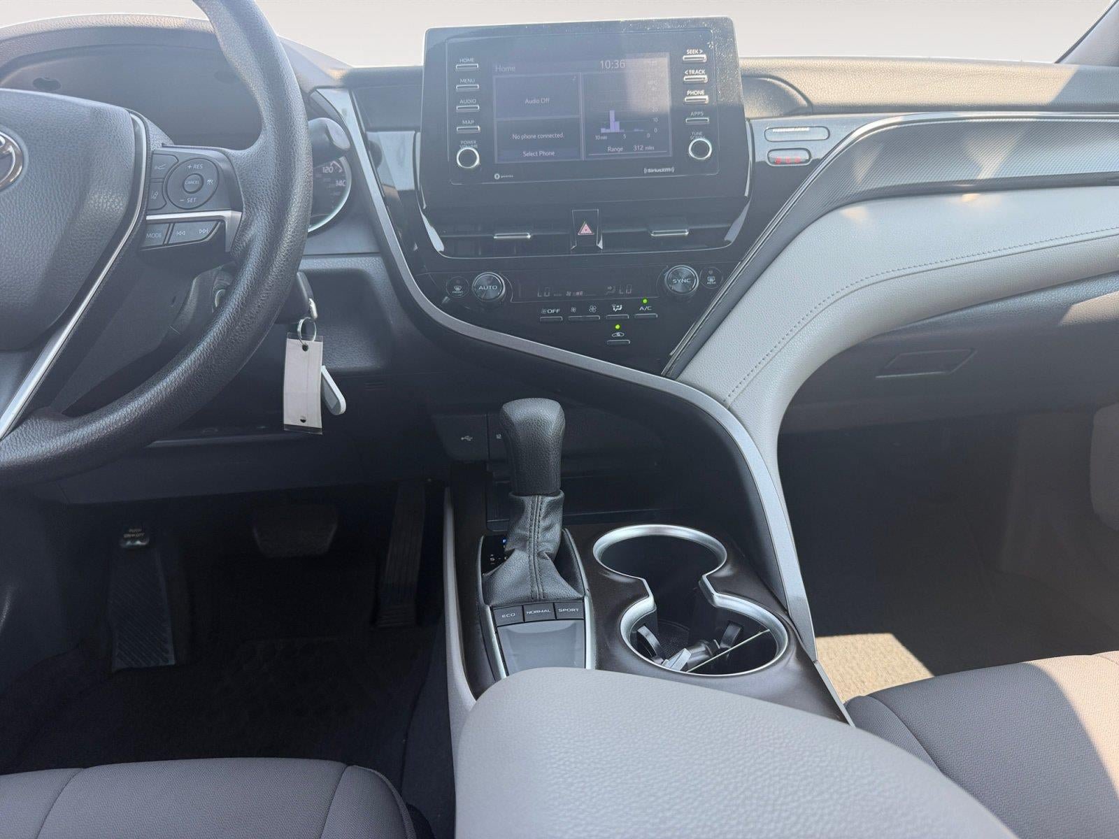 Used 2023 Toyota Camry LE FWD image 11