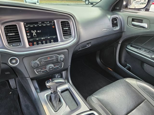 Used 2020 Dodge Charger SXT w/ Plus Group RWD image 20