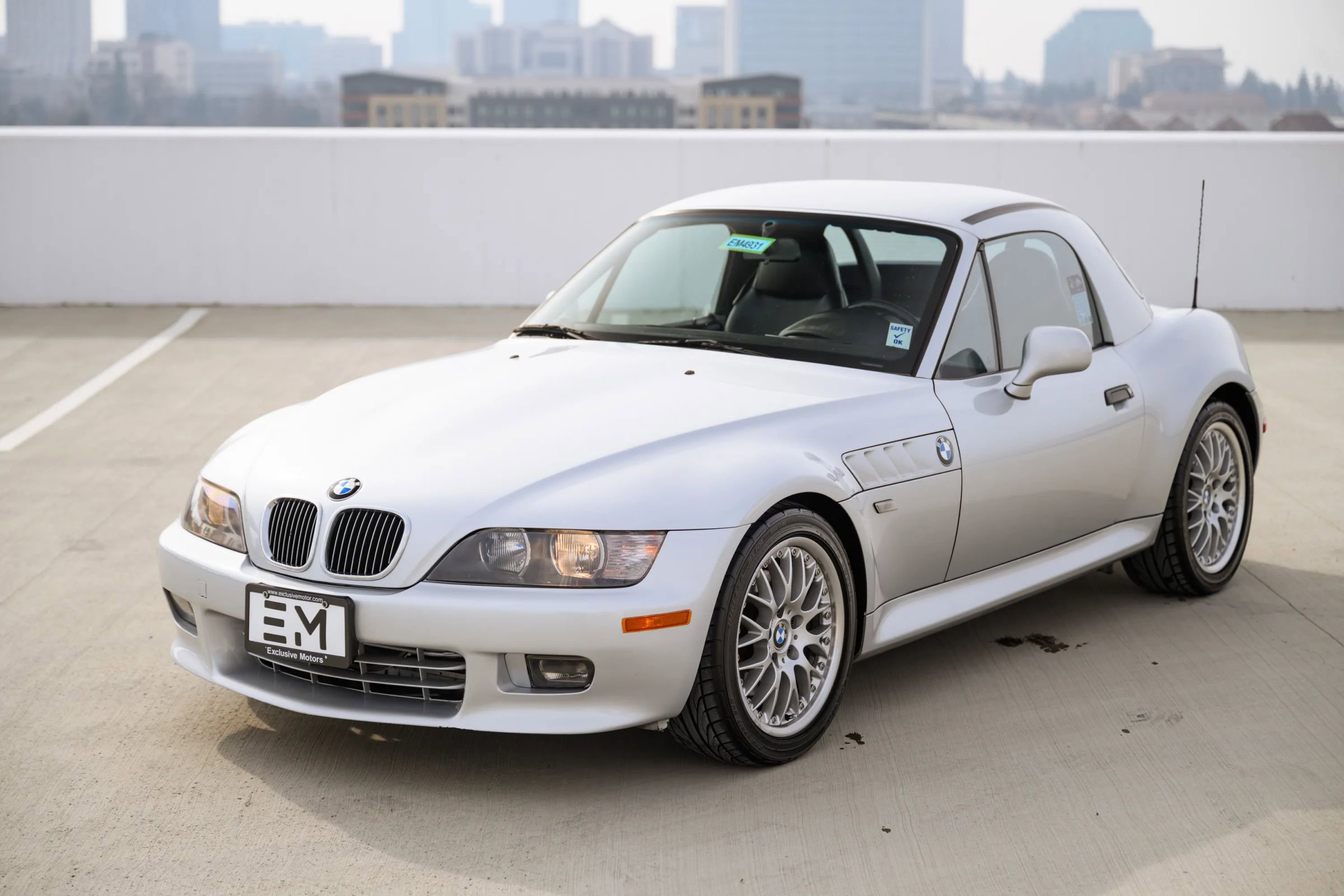 Used 2001 BMW Z3 3.0i image 9