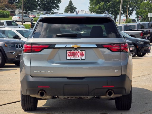 Used 2023 Chevrolet Traverse LT AWD/4WD image 7