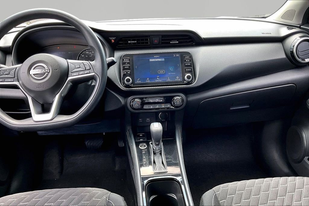 Used 2022 Nissan Kicks SV FWD image 10