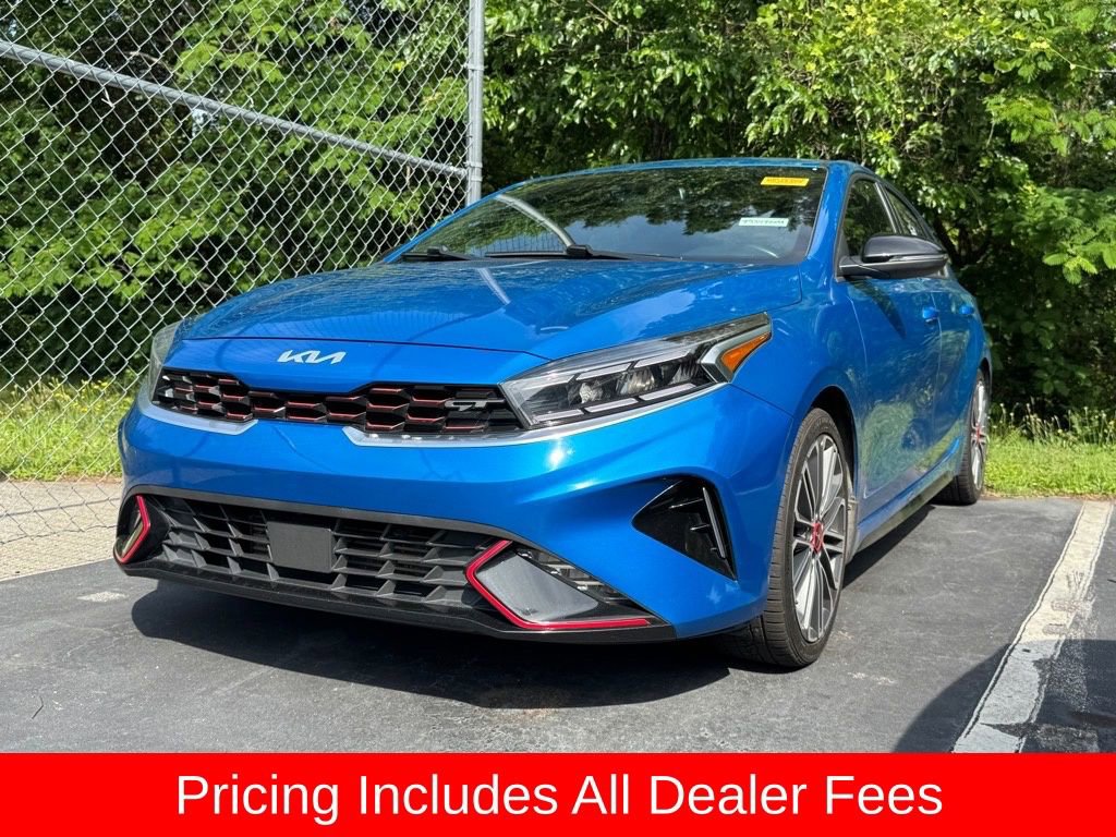 Certified 2022 Kia Forte GT w/ GT2 Package FWD image 3