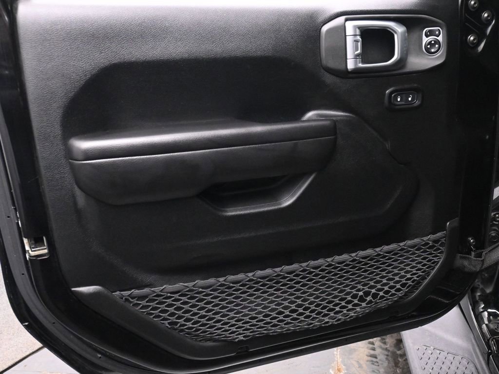 Used 2020 Jeep Gladiator Sport w/ Quick Order Package 24S image 10