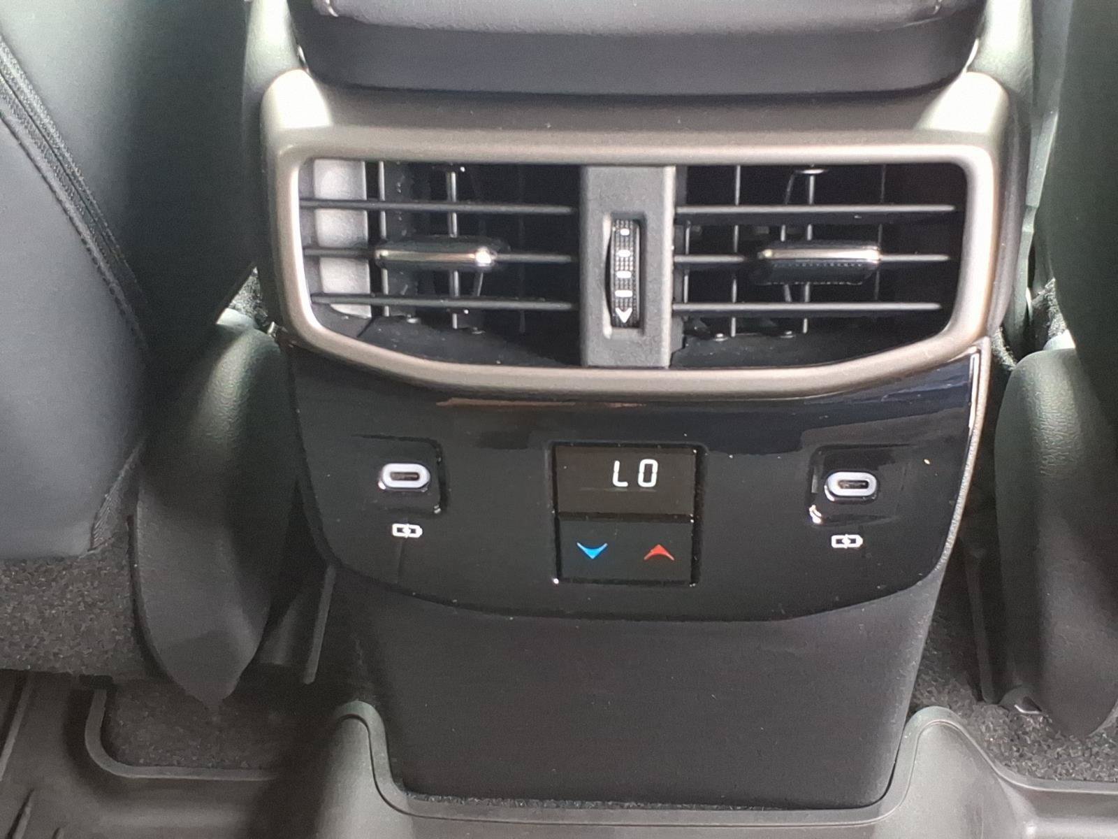 Used 2024 Lexus RX 350 Premium w/ Cold Area Package AWD/4WD image 27