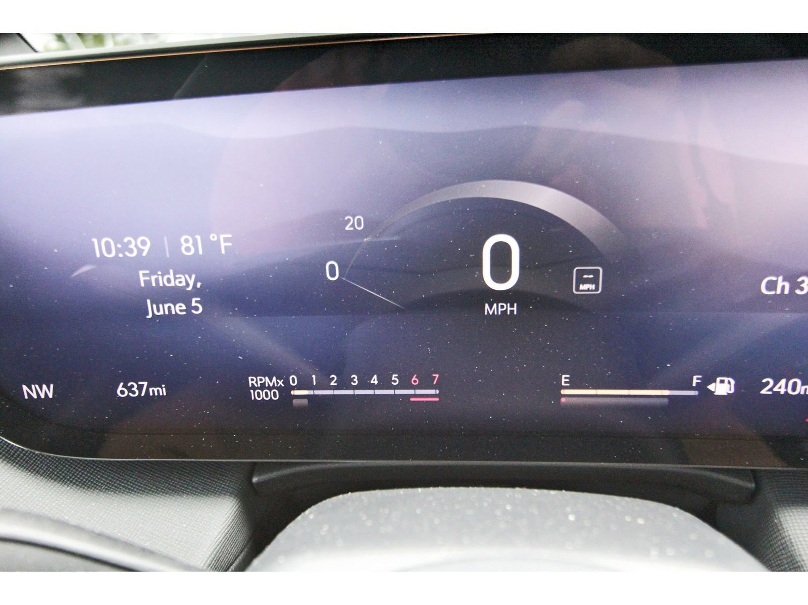 Used 2026 Buick Enclave Sport Touring w/ Power Package FWD image 14