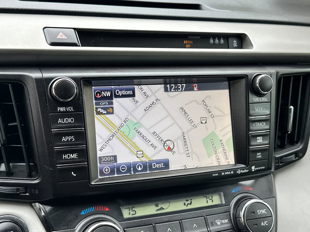 Used 2017 Toyota RAV4 Limited FWD image 27