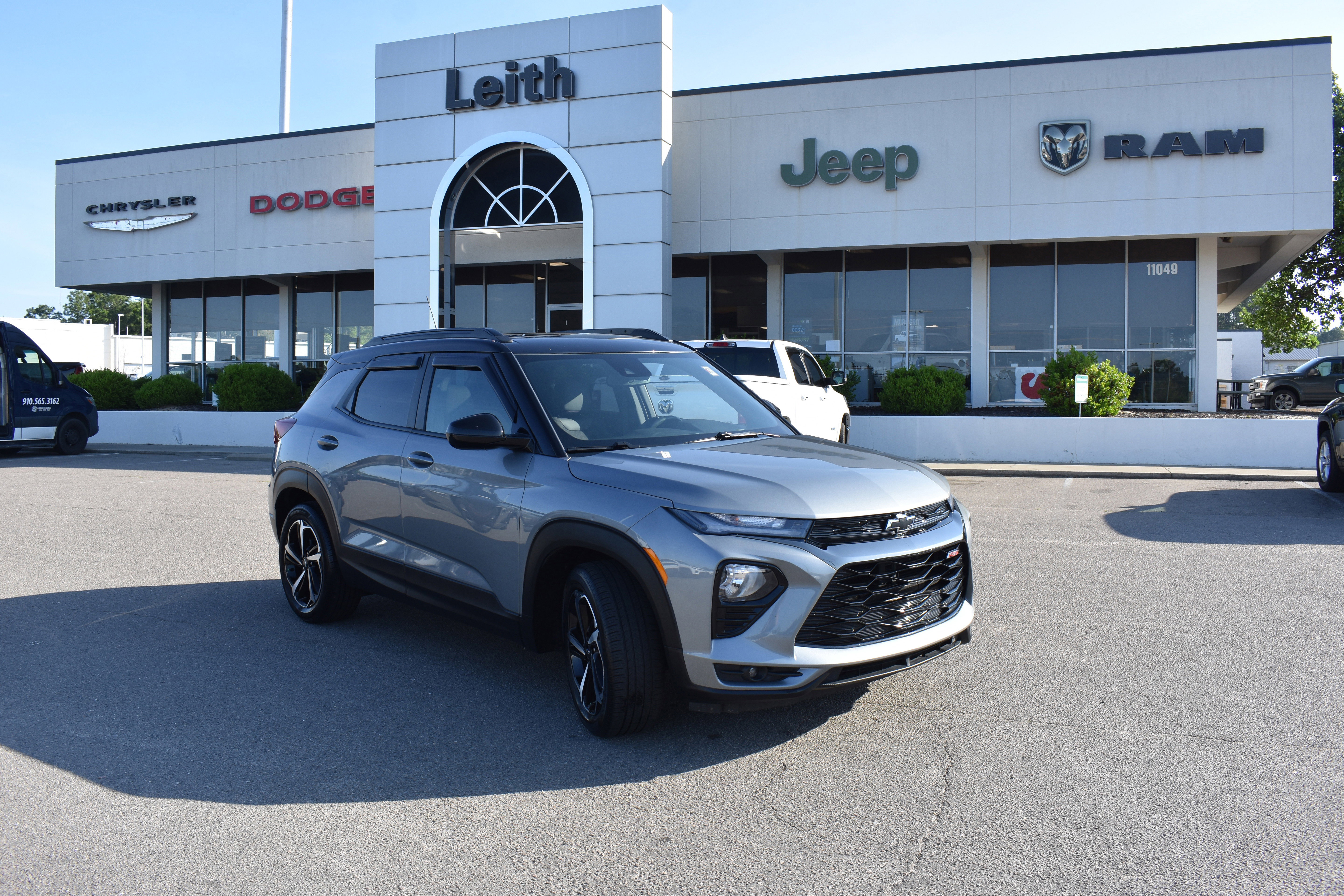 Used 2023 Chevrolet TrailBlazer RS w/ Sun and Liftgate Package