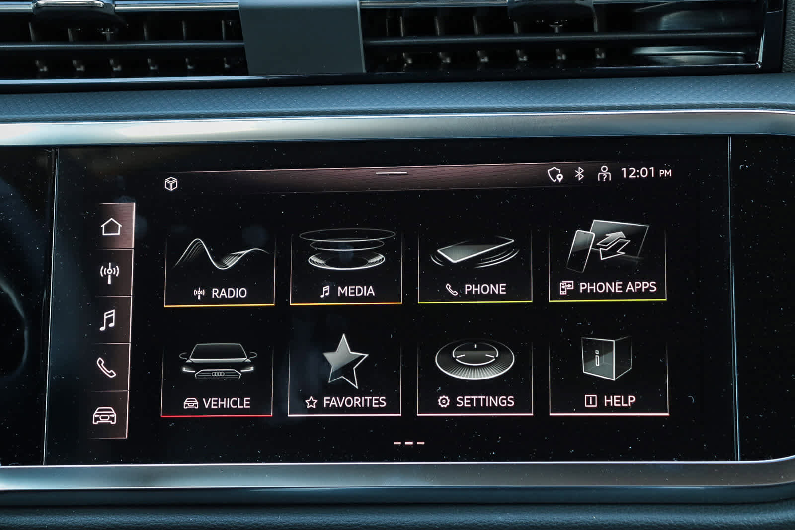 New 2025 Audi Q3 2.0T Premium image 18