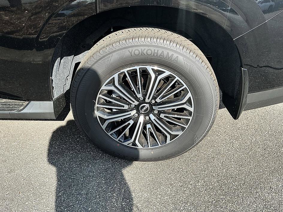 New 2026 Nissan Armada Platinum w/ Convenience Package image 6