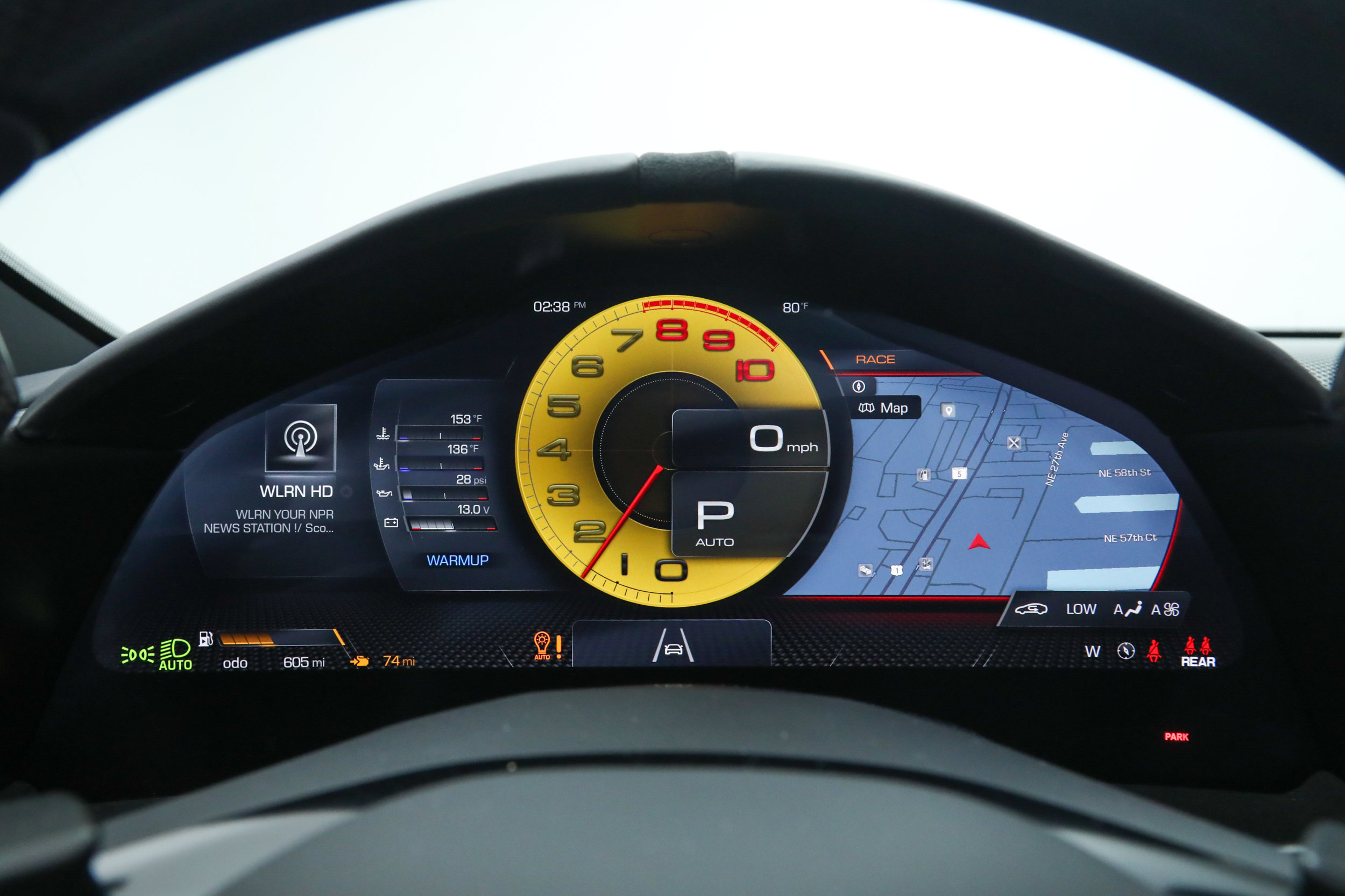 Certified 2025 Ferrari Roma Spider RWD image 37