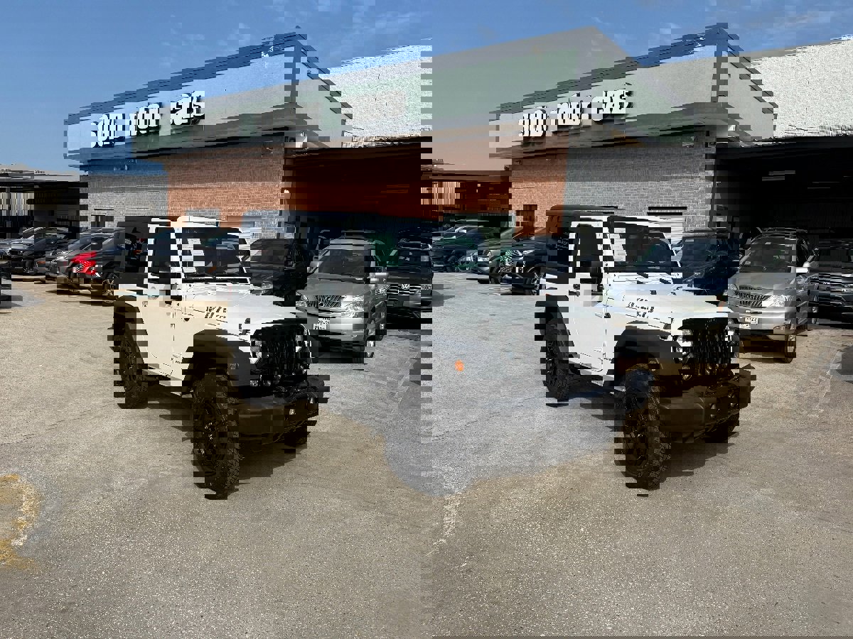 Used 2018 Jeep Wrangler Sport image 3