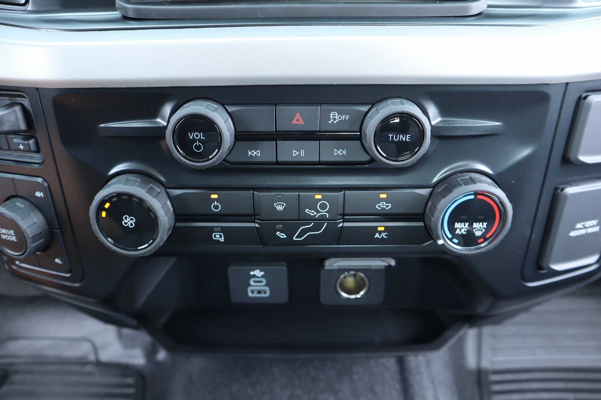 New 2026 Ford F250 XL w/ XL Driver Assist Package image 6