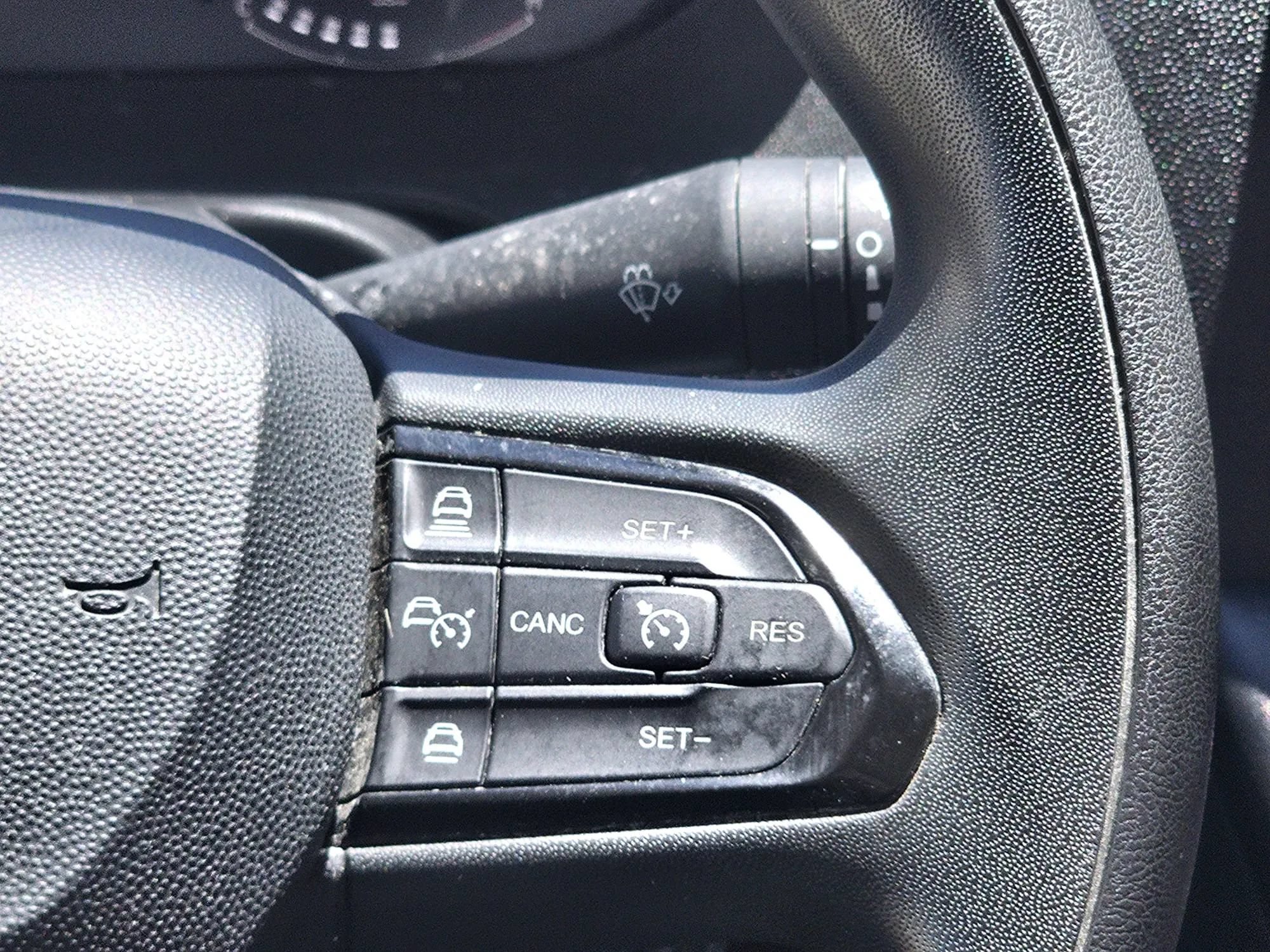 Used 2025 RAM ProMaster 2500 w/ Convenience Group FWD image 19