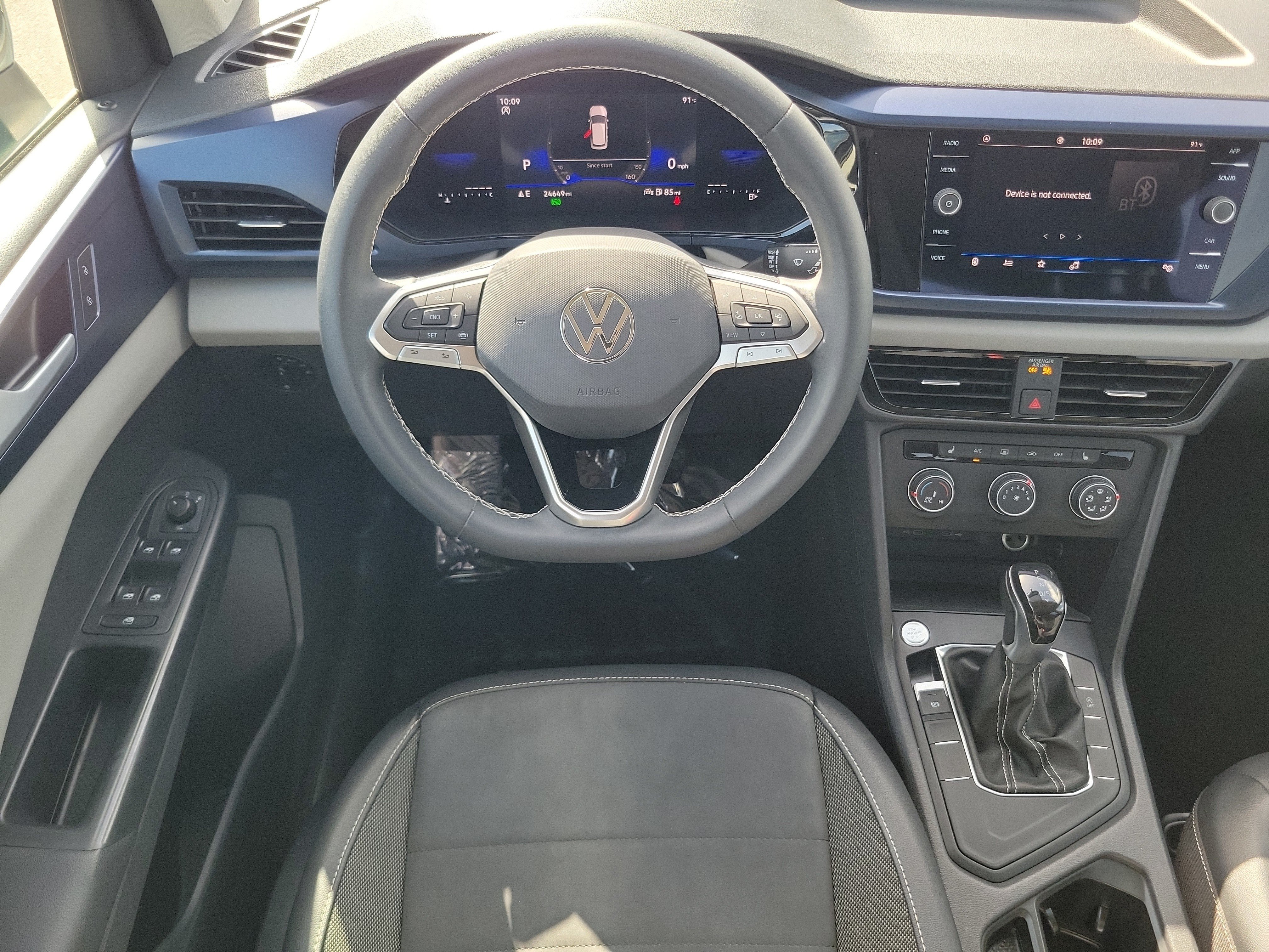 Used 2022 Volkswagen Taos SE FWD image 20