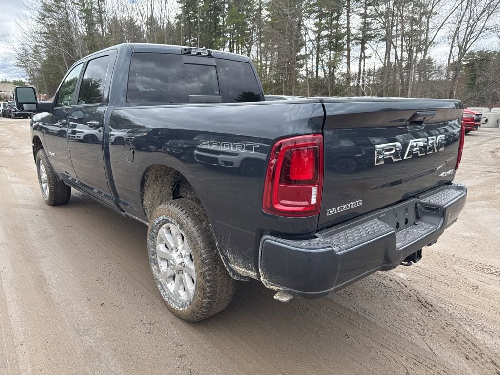 New 2026 RAM 2500 Laramie AWD/4WD image 3