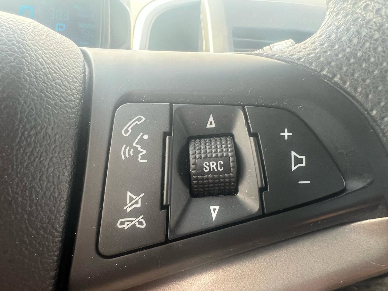 Used 2016 Chevrolet Sonic LT w/ Fun and Sun Package FWD image 46