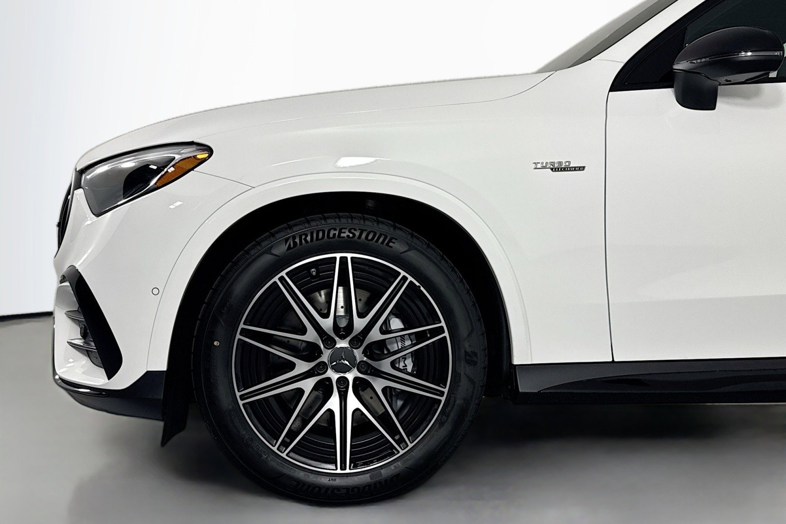 New 2026 Mercedes-Benz GLC 43 AMG 4MATIC image 9