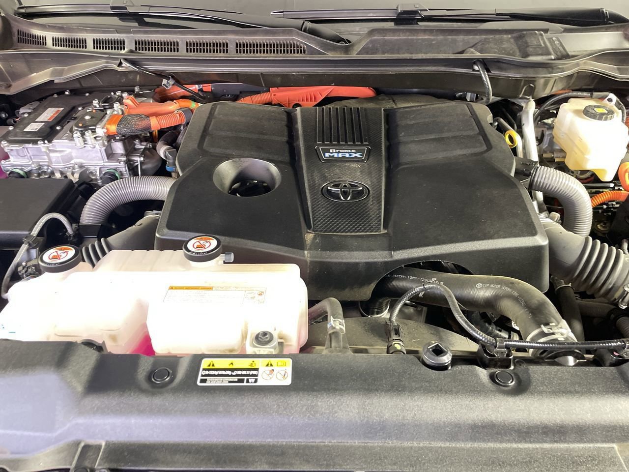 Used 2025 Toyota Sequoia Capstone image 11