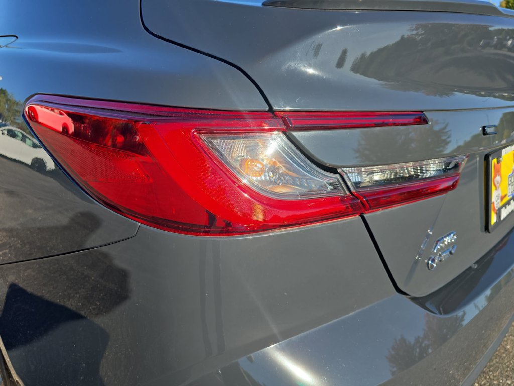 Certified 2025 Toyota Camry SE AWD/4WD image 38