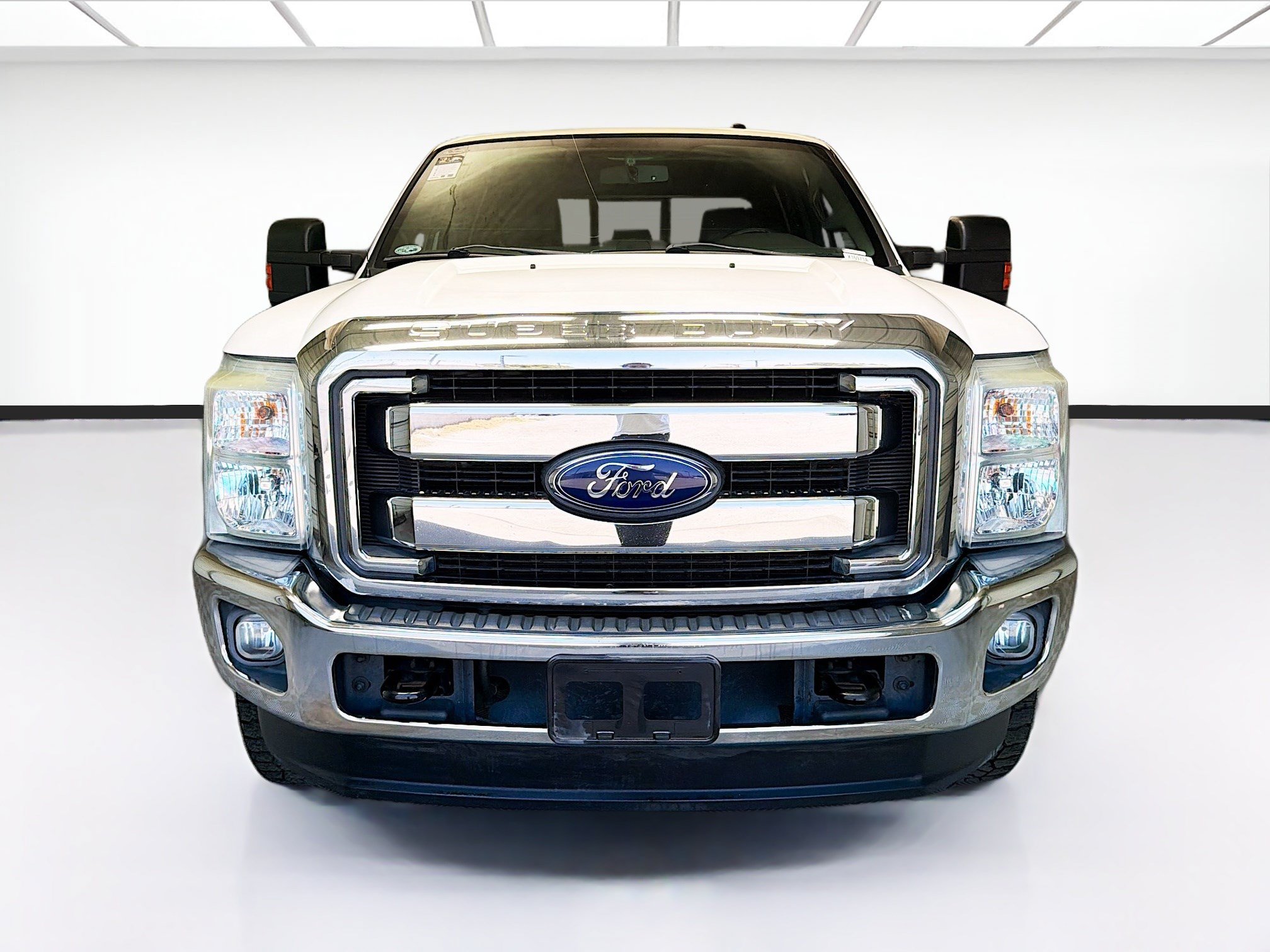 Used 2015 Ford F350 Lariat w/ Lariat Ultimate Package AWD/4WD image 2
