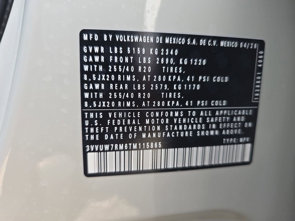 New 2026 Volkswagen Tiguan SEL R-Line AWD/4WD image 32