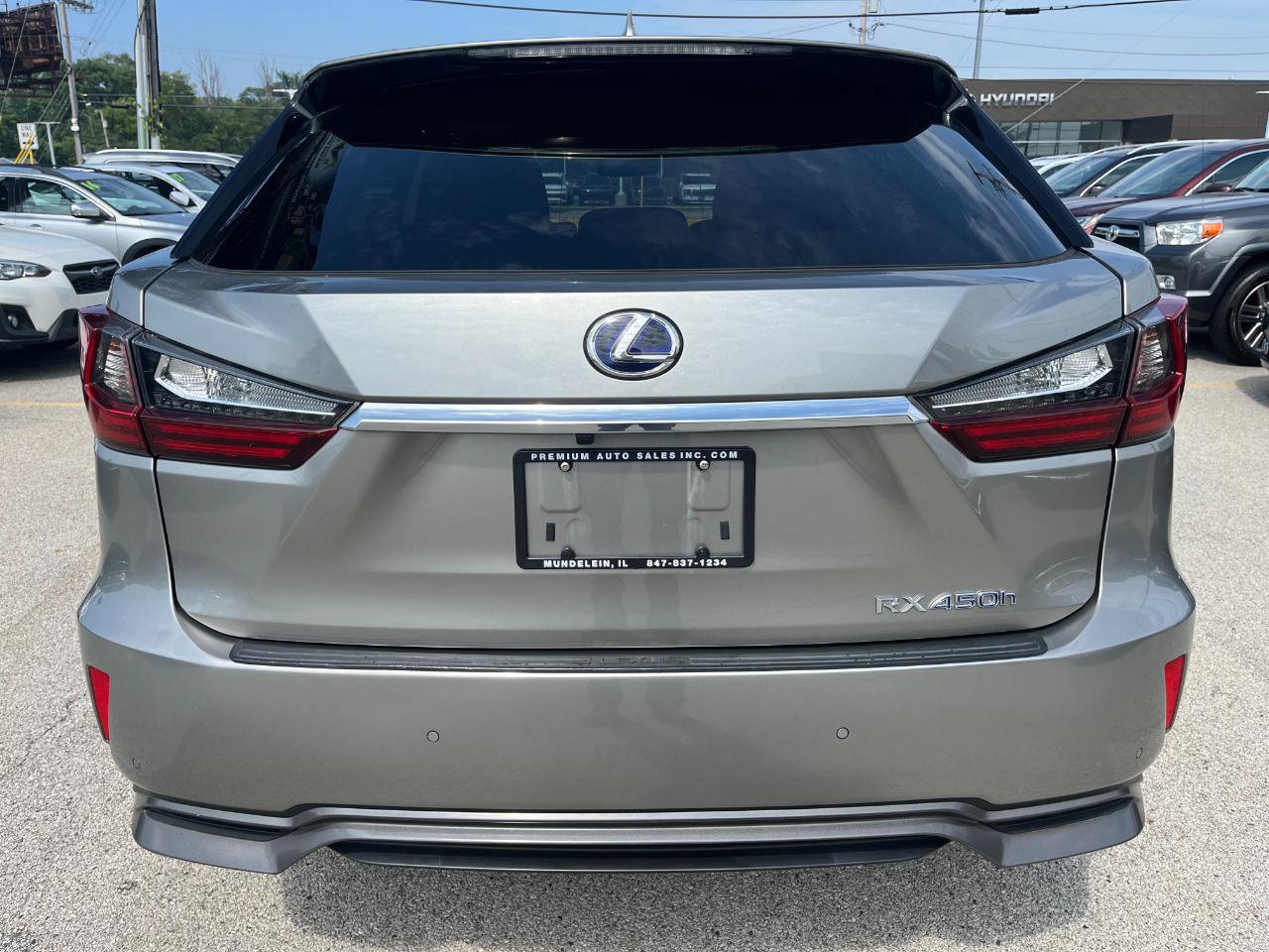 Used 2019 Lexus RX 450h AWD w/ Navigation Package image 4