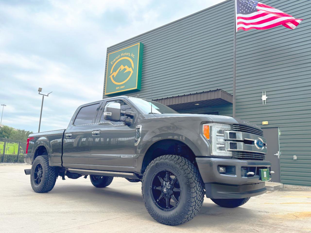 Used 2019 Ford F250 Platinum w/ Platinum Ultimate Package AWD/4WD image 64