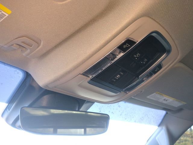 Used 2022 RAM 1500 Laramie AWD/4WD image 34