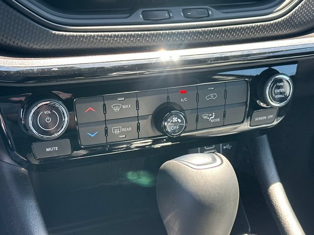 New 2026 Jeep Compass Latitude AWD/4WD image 19