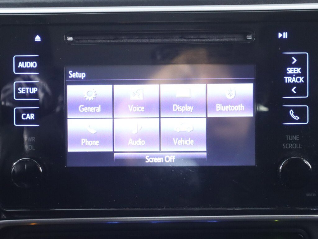 Used 2018 Toyota Corolla LE FWD image 20