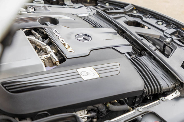 Used 2025 Mercedes-Benz AMG GT 63 image 20