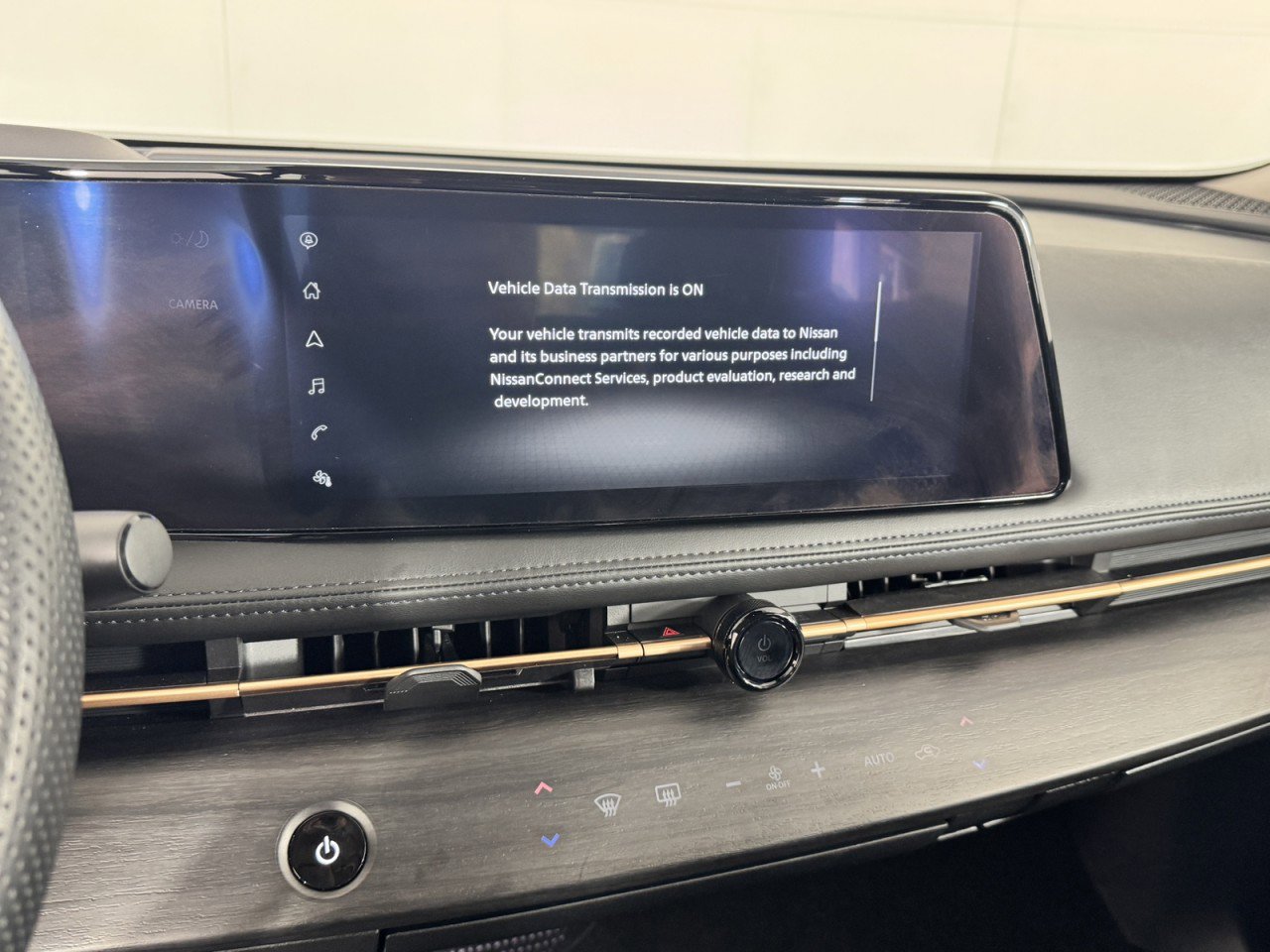 Used 2024 Nissan Ariya AWD image 19