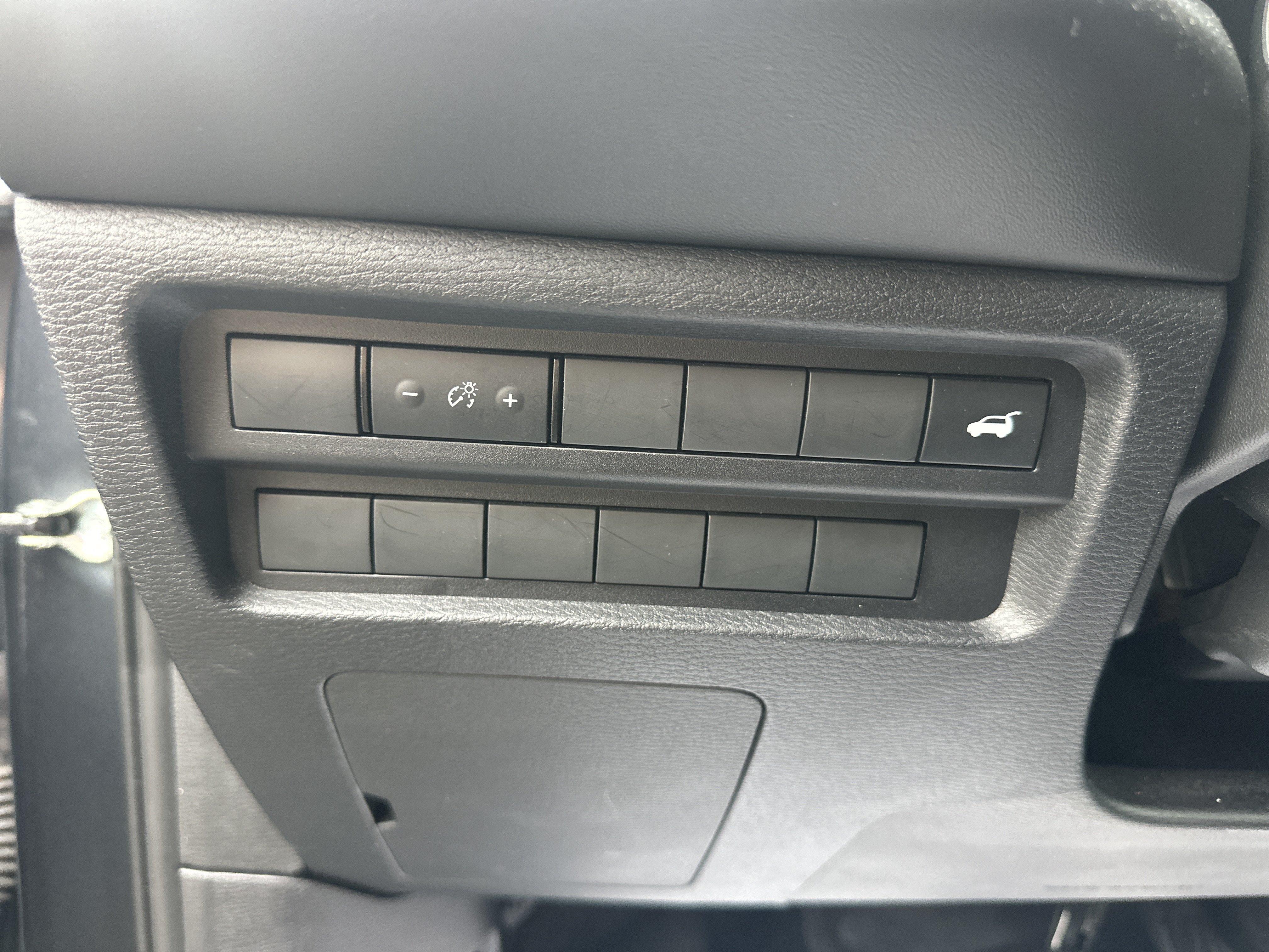 Used 2025 Mitsubishi Outlander SE AWD/4WD image 10