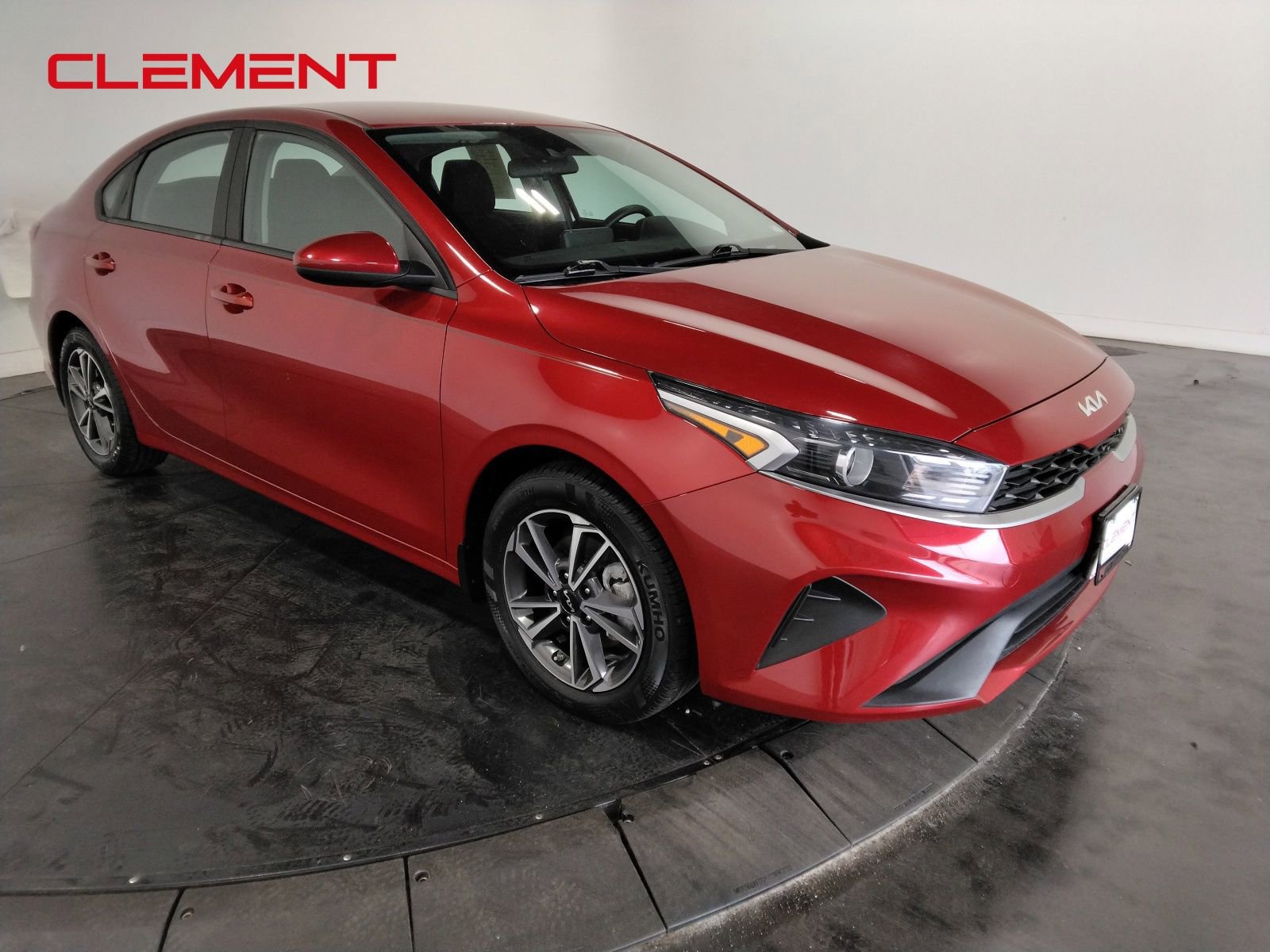 Used 2022 Kia Forte LXS image 4
