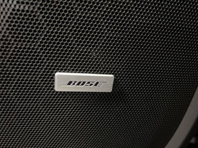 Used 2023 Chevrolet Traverse RS image 38