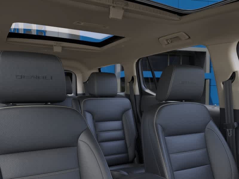 New 2023 GMC Acadia Denali w/ Denali Ultimate Package FWD image 24