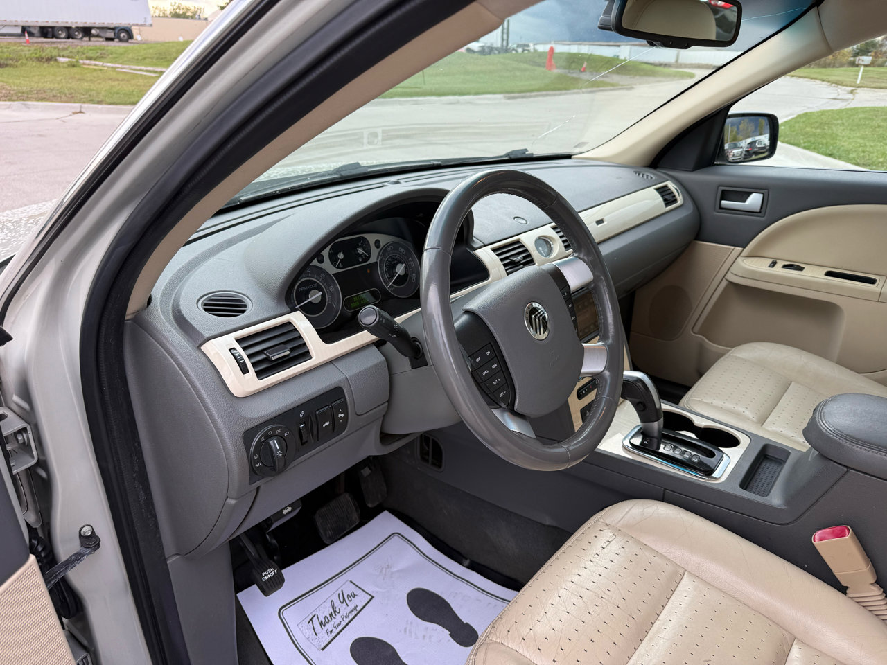 Used 2008 Mercury Sable Premier image 13