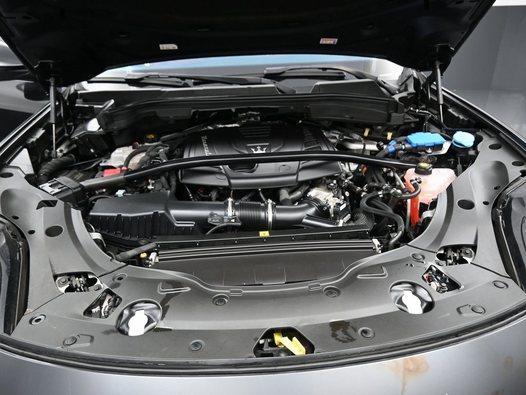 Used 2023 Maserati Grecale Modena image 40