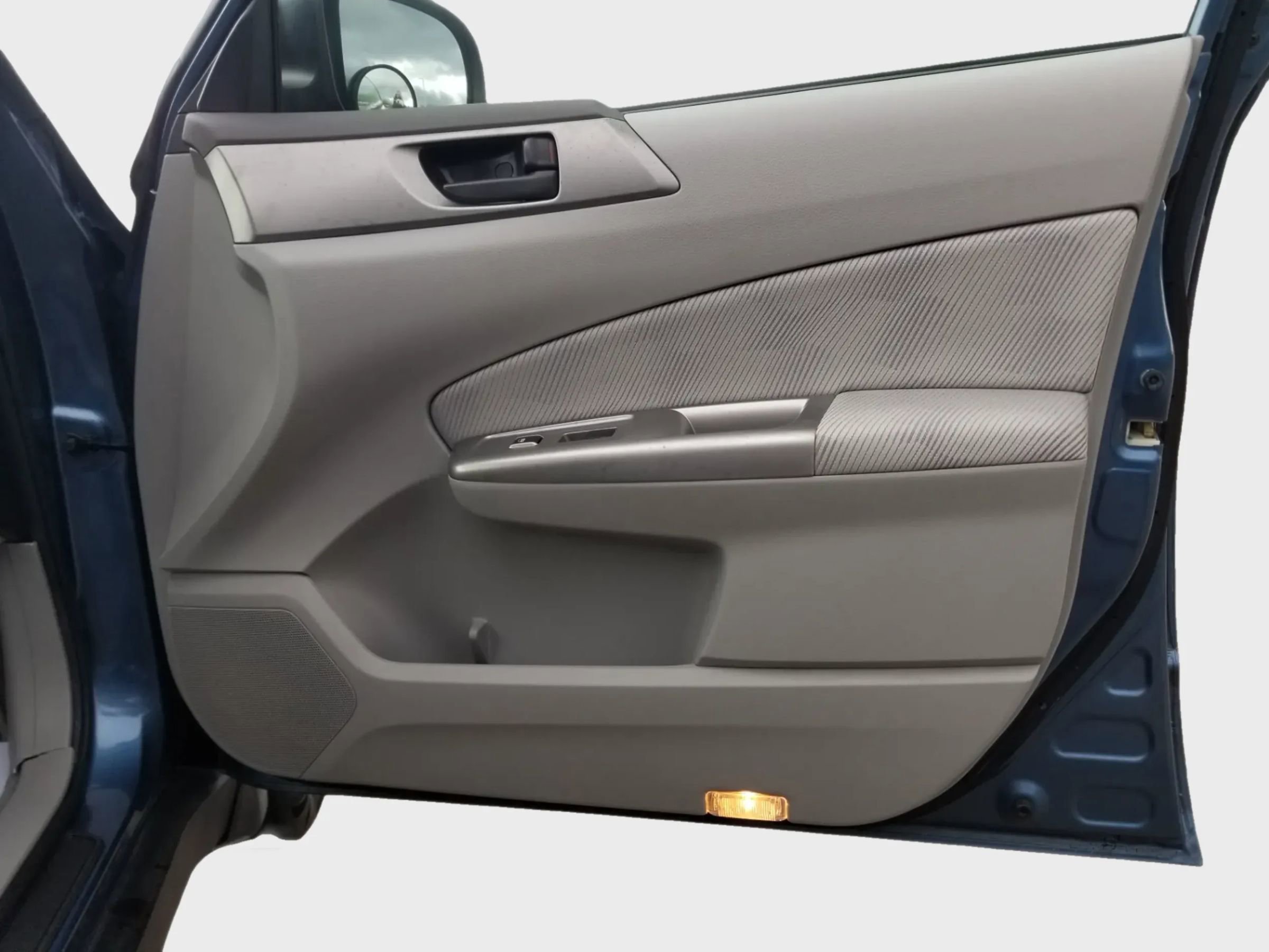 Used 2009 Subaru Forester 2.5X AWD/4WD image 15