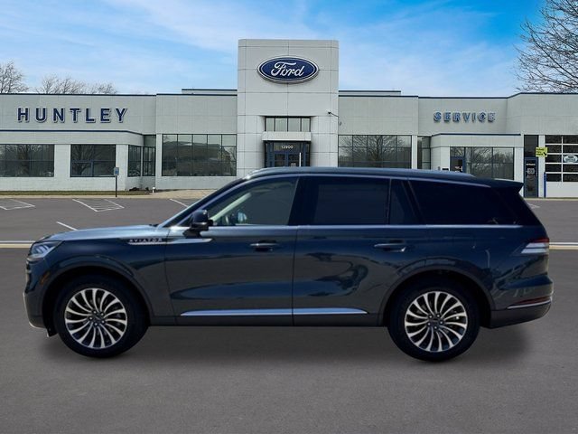 Used 2022 Lincoln Aviator Reserve w/ Elements Package Plus AWD/4WD image 6