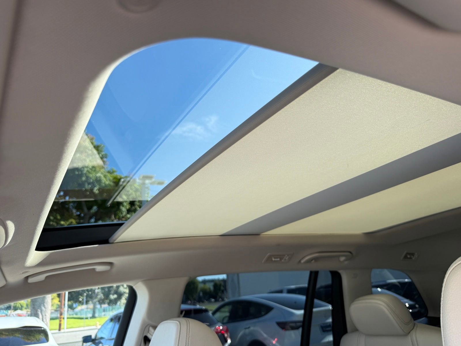 Used 2022 Mercedes-Benz GLS 450 4MATIC image 28