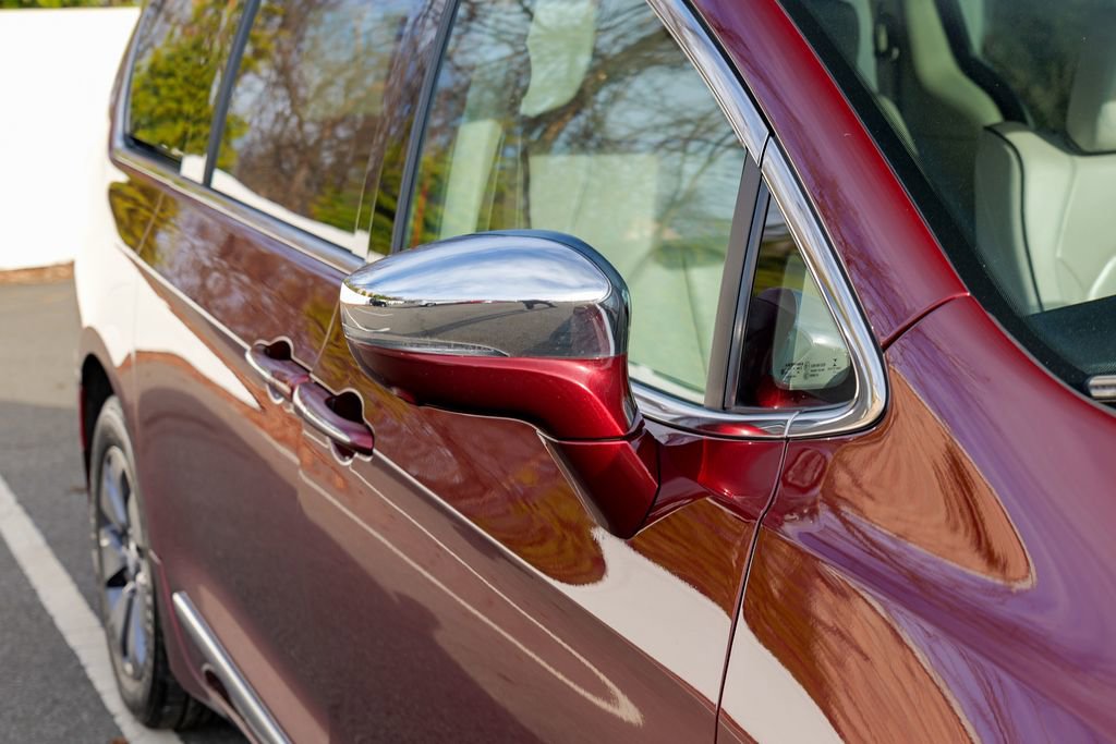 Used 2018 Chrysler Pacifica Limited w/ Advanced Safetytec Group image 10