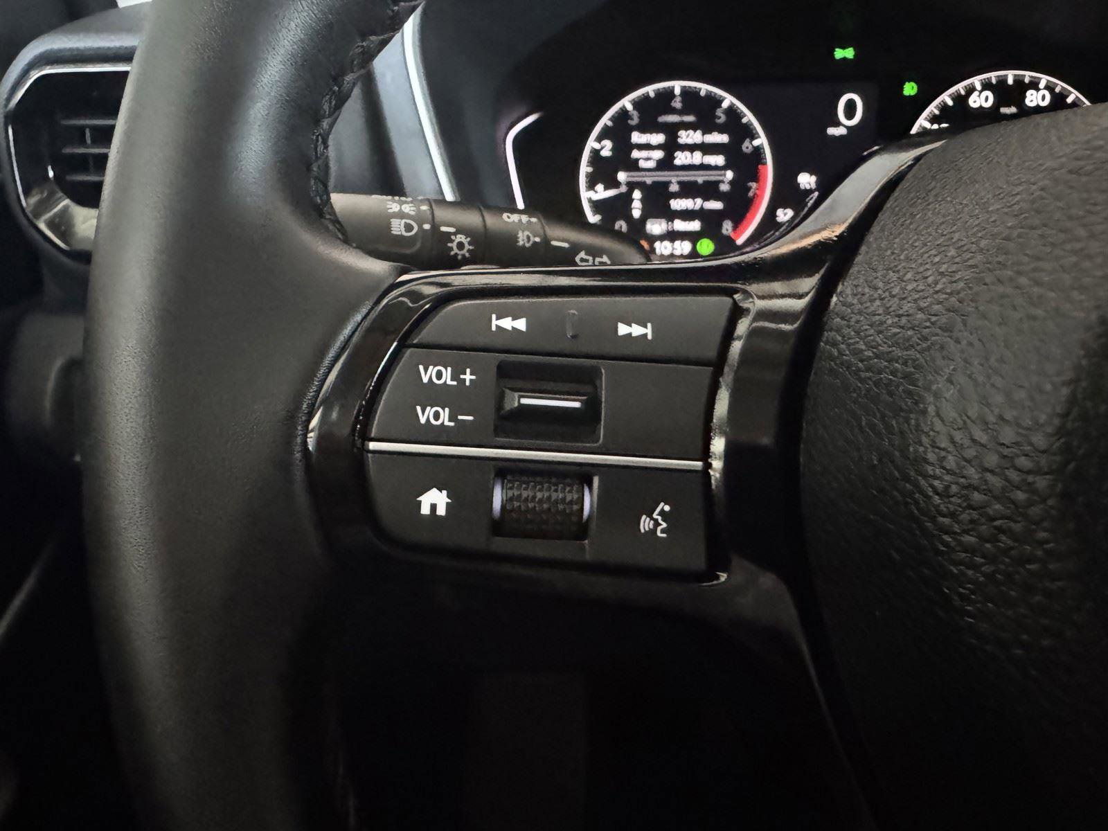 Used 2025 Honda Pilot Touring image 20