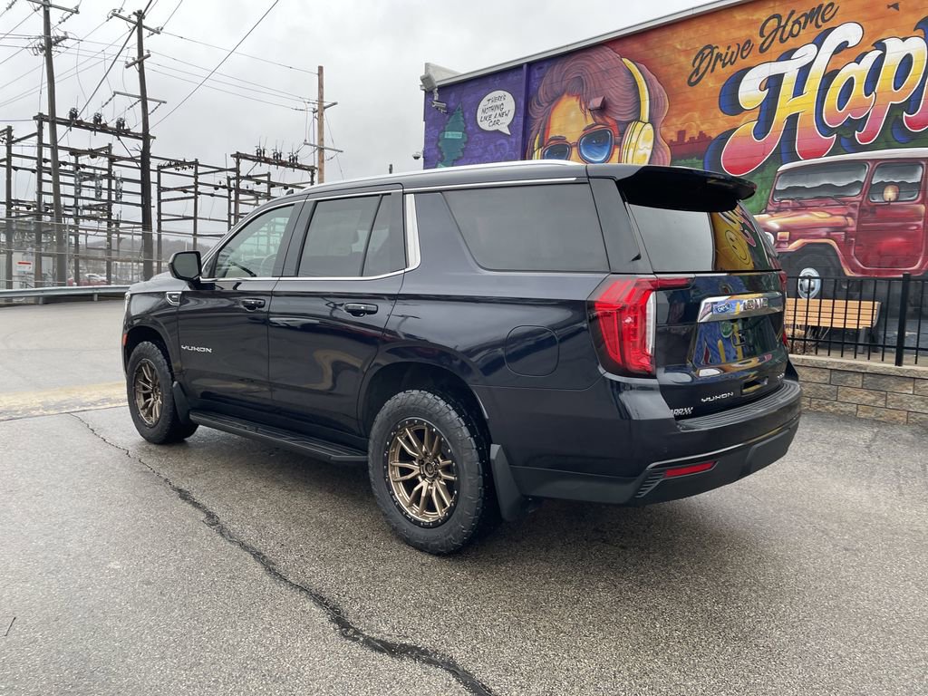 Used 2022 GMC Yukon SLE w/ Max Trailering Package image 3