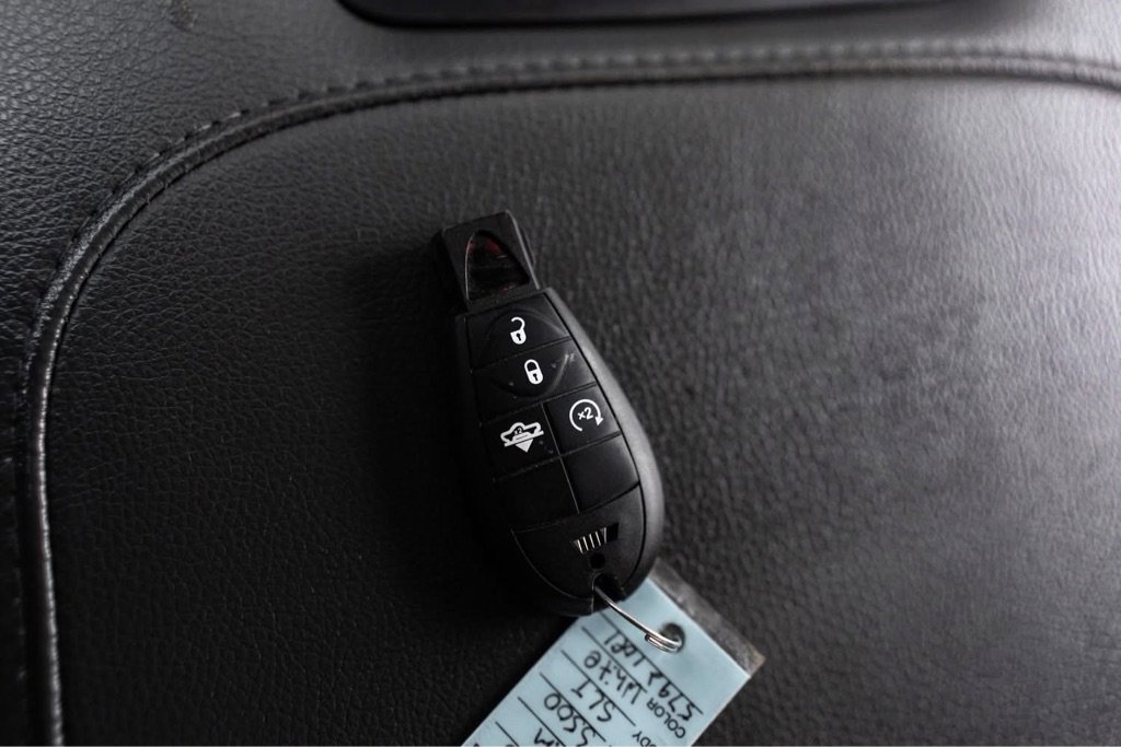 Used 2016 RAM 3500 SLT image 14