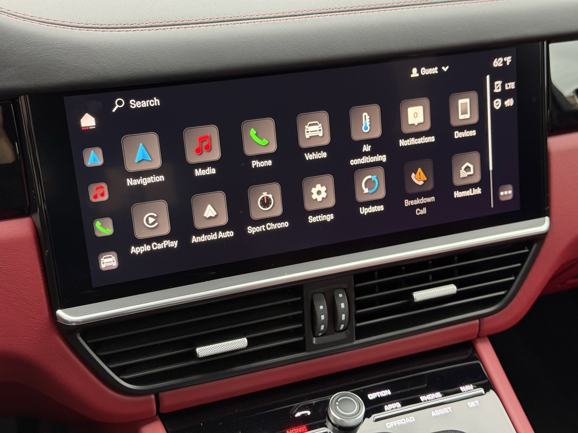 Used 2023 Porsche Cayenne image 19