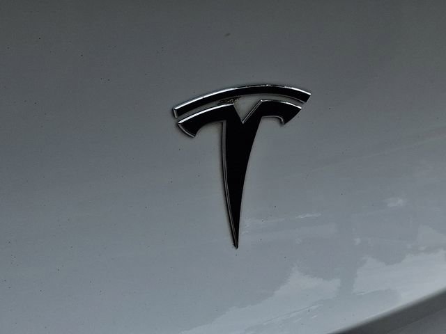 Used 2022 Tesla Model Y Performance AWD/4WD image 32